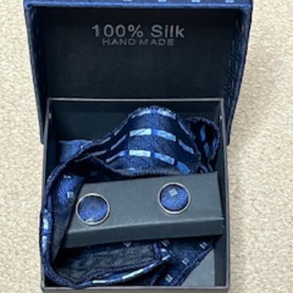 Handmade 100% Silk Cuff Links & Handkerchief Blue - Picture 4 of 11
